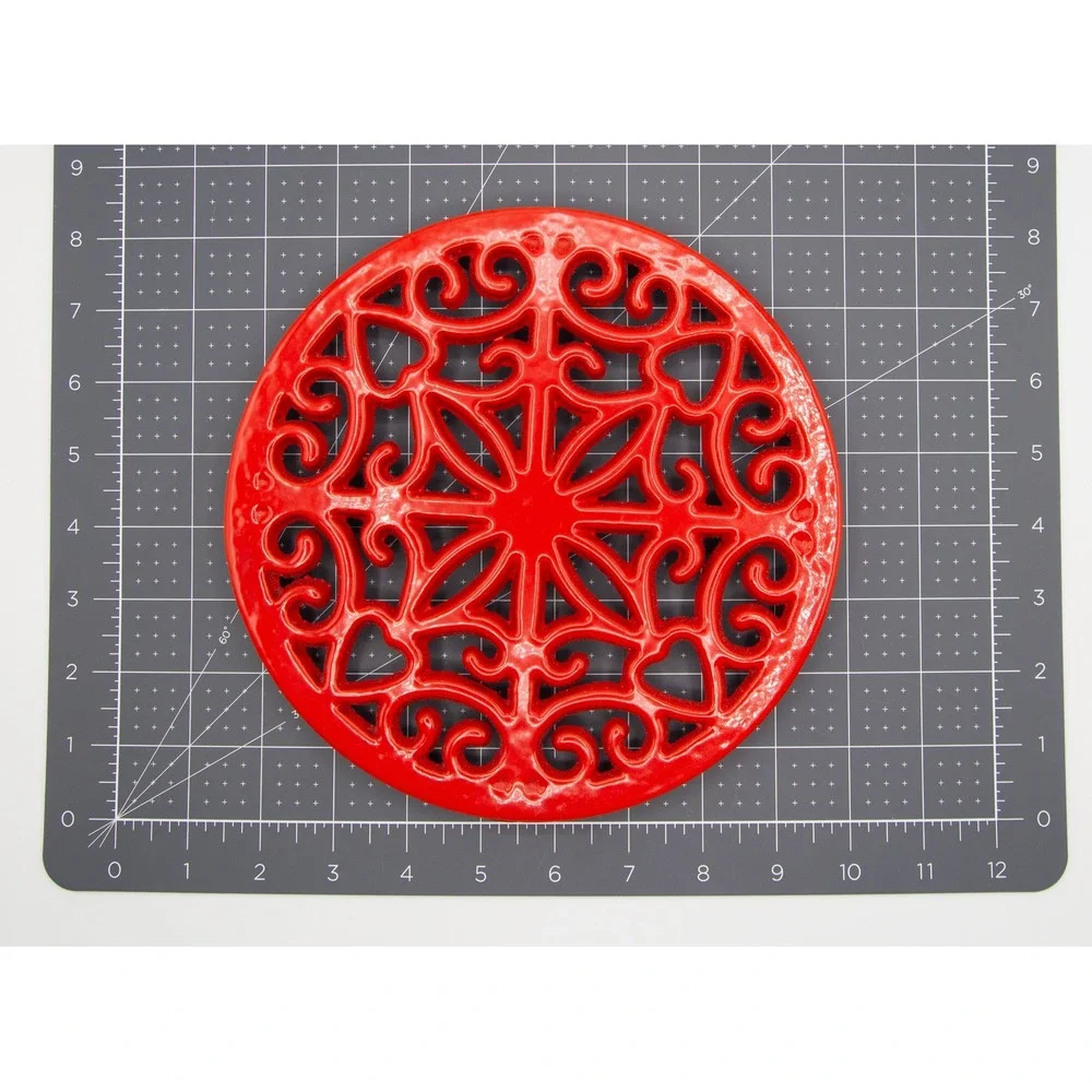Red Cast Iron Trivet Round Filigree Heart Scroll Enamel‎ Heat Pad 8 Inch